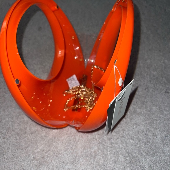 Handbag - Picture 2 of 3